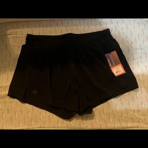 Janji AFO-vent shorts - Large - new with tags